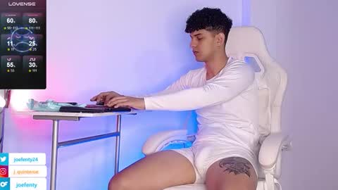 Snapshot of jack_fiire chatting on February 24, 5:33 pm Jack Fire online show from February 24, 5:33 pm