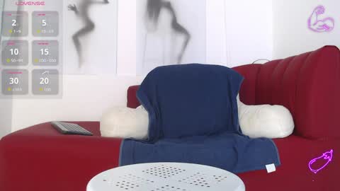    online show from May 25, 2:12 pm