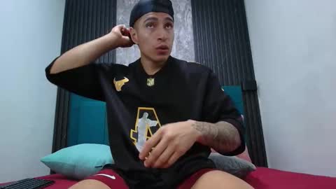 JACK PERGURTSON online show from February 5, 10:20 am