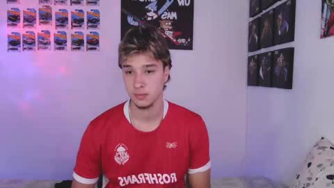 J online show from December 21, 8:38 pm