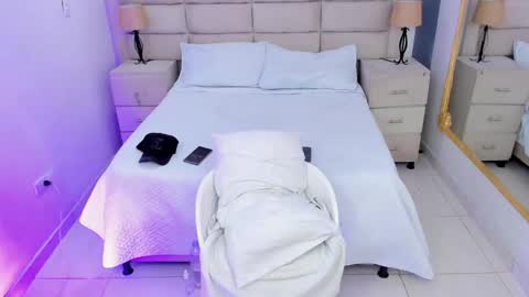 Snapshot of jackblanco_ chatting on January 11, 4:48 am Jack White online show from January 11, 4:48 am