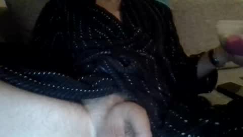 Snapshot of jackdanielzn chatting on January 17, 7:35 am jackdaniels6i online show from January 17, 7:35 am