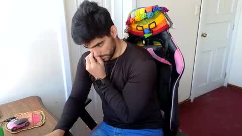 Jack online show from December 14, 5:18 pm