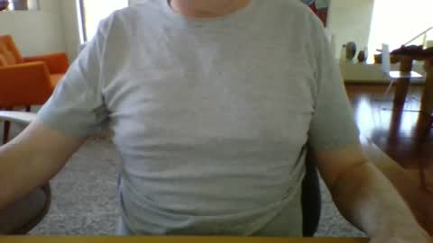 Snapshot of jackfact chatting on December 18, 1:44 am Jack online show from December 18, 1:44 am