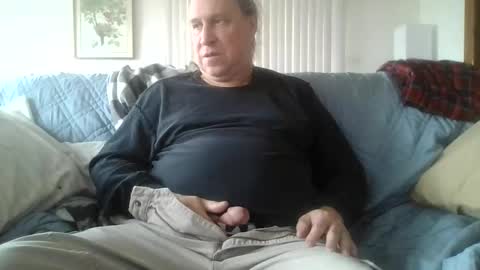 Snapshot of jackinhippie124 chatting on April 6, 10:22 pm FunGuyTime online show from April 6, 10:22 pm