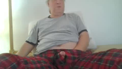 Snapshot of jackinhippie124 chatting on June 17, 7:04 pm FunGuyTime online show from June 17, 7:04 pm