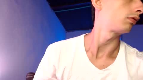 Snapshot of jackk_ho chatting on May 6, 9:36 am Jack online show from May 6, 9:36 am
