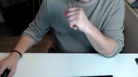 Jack independent model  online show from February 16, 6:04 pm