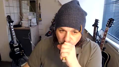 Snapshot of jackoff_hearts chatting on April 3, 4:49 pm Jack independent model online show from April 3, 4:49 pm