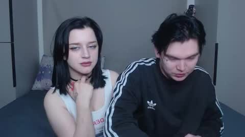 Snapshot of jackoffjillss chatting on September 28, 7:08 pm JackOffJillss online show from September 28, 7:08 pm