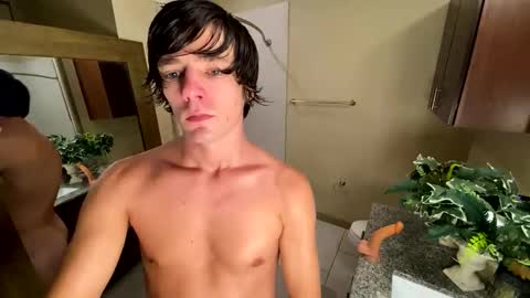 Snapshot of jacksoftboy chatting on November 5, 12:43 am Jack Xavier Missy online show from November 5, 12:43 am