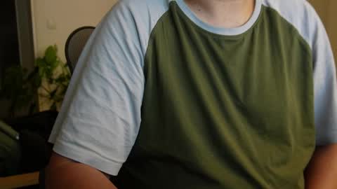 jackson7in2016 online show from April 12, 9:09 pm