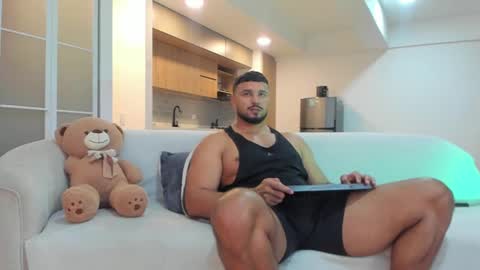 Jackson Wayne online show from November 10, 11:15 pm