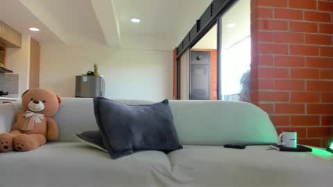 Jackson Wayne online show from January 9, 2:42 pm