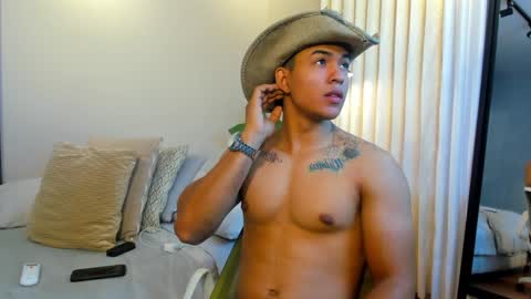 Jackson Bell online show from December 31, 1:08 pm