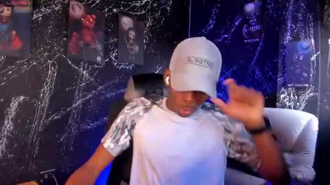 Snapshot of jacksonmuller_ chatting on June 19, 2:21 pm Jackson online show from June 19, 2:21 pm