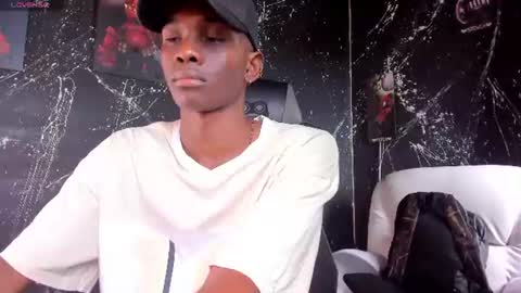 Snapshot of jacksonmuller_ chatting on July 2, 3:18 pm Jackson online show from July 2, 3:18 pm