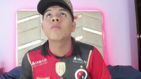 Snapshot of jacksonparker_ chatting on December 16, 10:45 pm Jackson online show from December 16, 10:45 pm