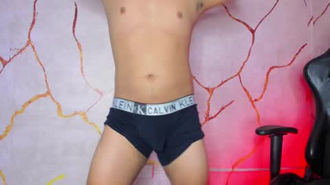 Snapshot of jacksonparker_ chatting on December 28, 10:13 pm Jackson online show from December 28, 10:13 pm