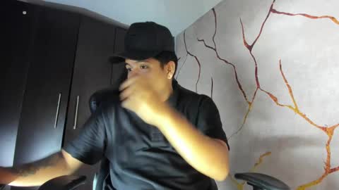 Snapshot of jacksonparker_ chatting on December 30, 7:11 pm Jackson online show from December 30, 7:11 pm