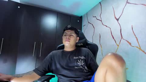 Snapshot of jacksonparker_ chatting on January 9, 7:18 pm Jackson online show from January 9, 7:18 pm