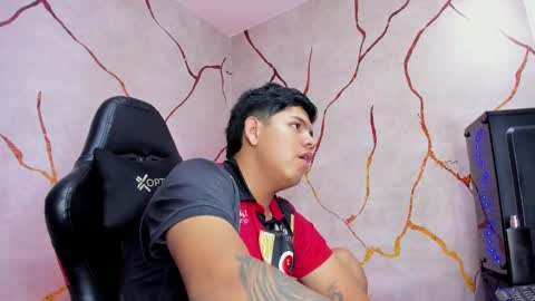 Snapshot of jacksonparker_ chatting on January 17, 10:12 pm Jackson online show from January 17, 10:12 pm