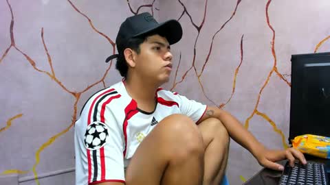 Snapshot of jacksonparker_ chatting on February 1, 12:29 am Jackson online show from February 1, 12:29 am