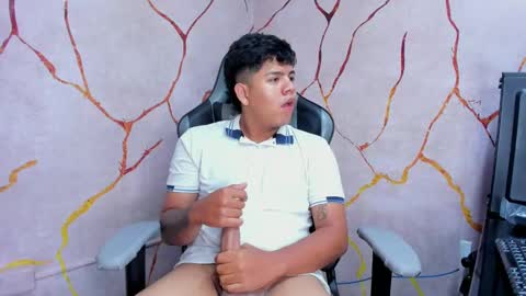 Snapshot of jacksonparker_ chatting on February 13, 11:37 pm Jackson online show from February 13, 11:37 pm