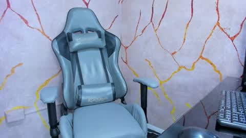 Snapshot of jacksonparker_ chatting on February 14, 10:25 pm Jackson online show from February 14, 10:25 pm