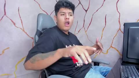 Snapshot of jacksonparker_ chatting on February 18, 1:43 am Jackson online show from February 18, 1:43 am