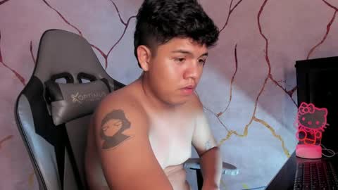 Snapshot of jacksonparker_ chatting on February 19, 9:39 am Jackson online show from February 19, 9:39 am