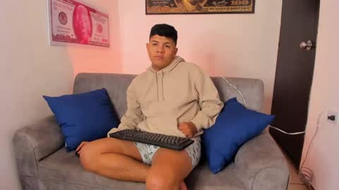 Snapshot of jacksonparker_ chatting on February 20, 7:08 pm Jackson online show from February 20, 7:08 pm