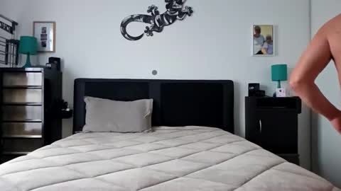 Snapshot of jacky_60 chatting on February 18, 9:38 am Jacky 60 online show from February 18, 9:38 am