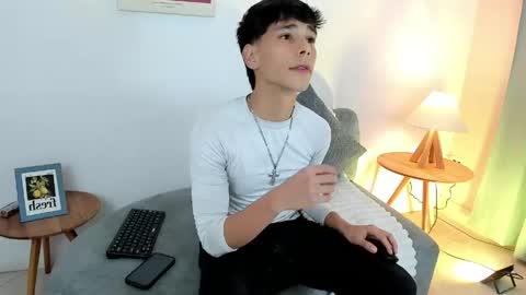 jacob_colliins online show from May 14, 3:02 am