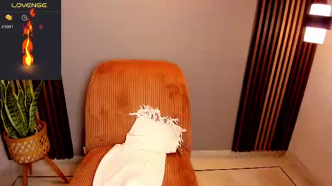 jacob_colliins online show from July 11, 7:38 pm