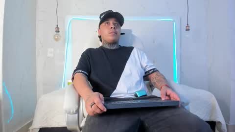 Snapshot of jacob_garciaa chatting on November 30, 7:01 am TJ online show from November 30, 7:01 am