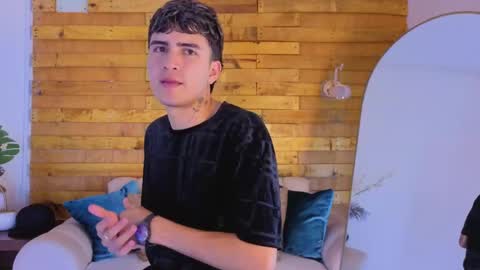 Snapshot of jacob_rosas chatting on May 12, 7:44 pm Jacob online show from May 12, 7:44 pm