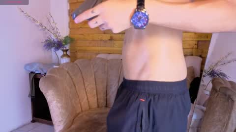 Snapshot of jacob_rosas chatting on May 16, 8:07 pm Jacob online show from May 16, 8:07 pm