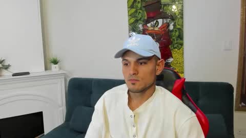 jacob_stonne online show from May 7, 11:04 am