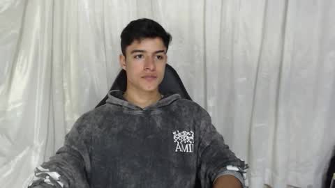 Jacobbakerr online show from November 24, 5:40 am