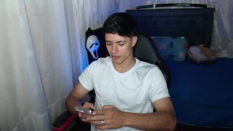 Jacobbakerr online show from February 18, 5:36 am