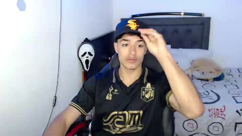 Jacobbakerr online show from April 19, 2:22 am