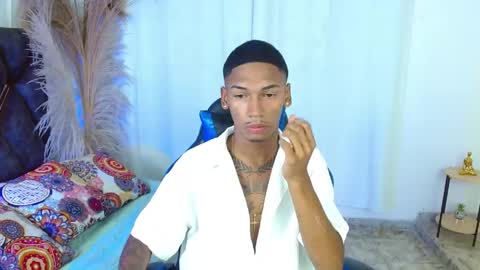 jacobcum18 online show from May 19, 2:34 pm