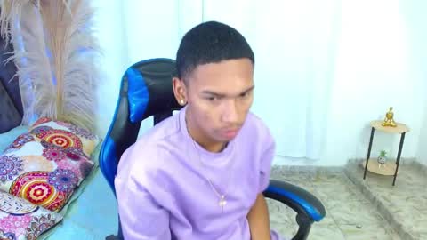 jacobcum18 online show from May 26, 1:29 pm
