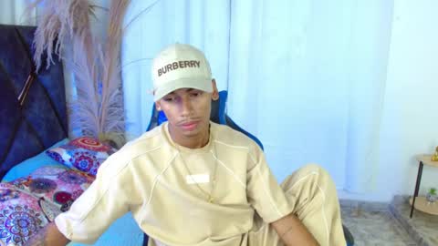 jacobcum18 online show from June 1, 1:24 pm