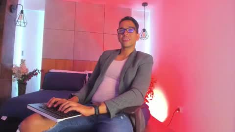 jacobdraven online show from February 9, 4:44 pm