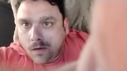 Snapshot of jacobledyit21 chatting on February 16, 6:20 am Shakey j online show from February 16, 6:20 am