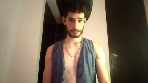 JACOB  ROBIN online show from October 28, 4:42 pm