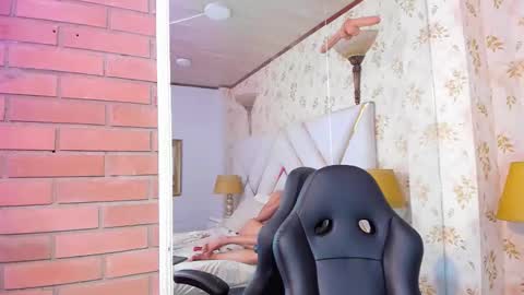 jacobrusso online show from February 20, 6:26 am