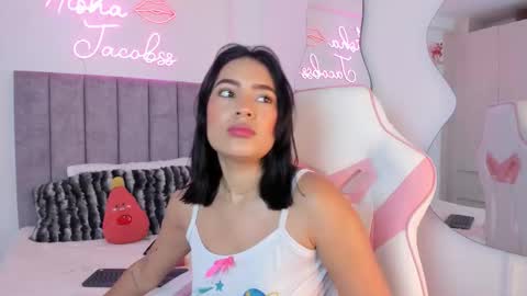 Snapshot of jacobss_gh chatting on November 23, 9:03 pm JACOBSS online show from November 23, 9:03 pm